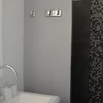 A Casa Ghjalla 度假居 *