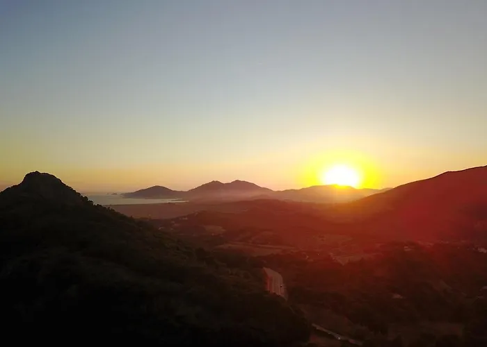 A Casa Ghjalla בית נופש Cauro