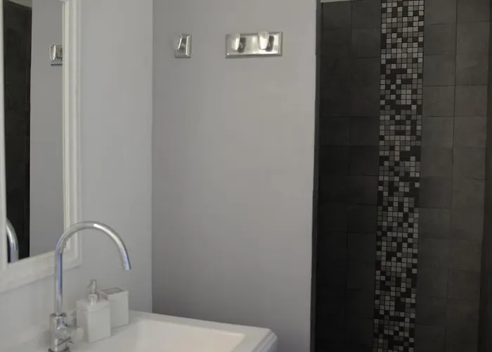 A Casa Ghjalla בית נופש *